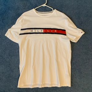 Tommy Hilfiger t shirt